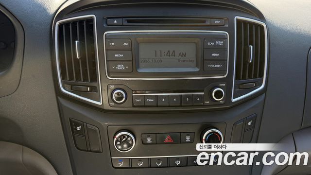 Hyundai Grand Starex 3-Seater VAN Smart 2017 — фото 18