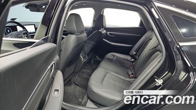 Hyundai Sonata The Edge (DN8) 2.0 Premium 2024 — фото 12
