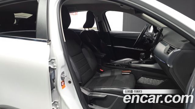 Renault Korea XM3 1.3 TCe RE Signature 2020 — фото 12