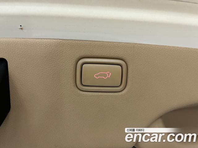 Kia Carnival 9-seater Prestige 2015 — фото 19