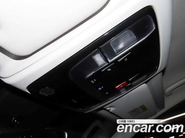 Hyundai Staria L3.5 Cargo 3-Seater Modern 2024 — фото 19