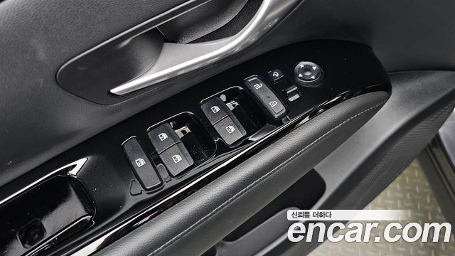 Hyundai Tucson (NX4) Gasoline 1.6 Turbo 2WD Inspiration 2021 — фото 24