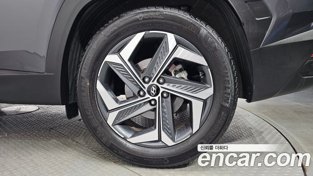 Hyundai Tucson (NX4) Gasoline 1.6 Turbo 2WD Inspiration 2021 — фото 27