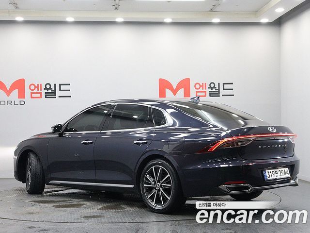 Hyundai Grandeur (IG) 2.5 Premium Choice 2021 — фото 4
