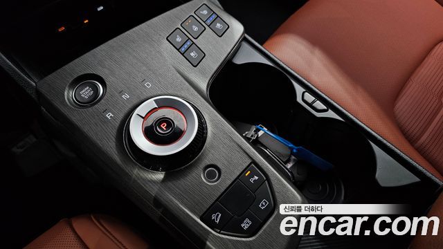 Kia Sportage Hybrid (V) HEV 1.6 2WD Signature 2025 — фото 9
