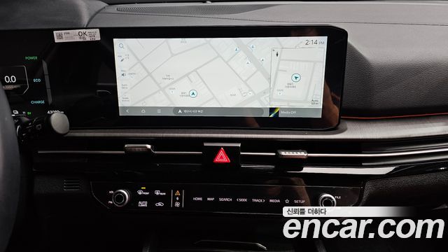 Kia Sportage Hybrid (V) HEV 1.6 2WD Signature 2025 — фото 17