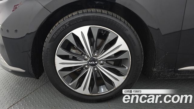 Kia K8 Hybrid Signature 2023 — фото 5