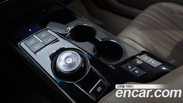 Kia K8 Hybrid Signature 2023 — фото 9