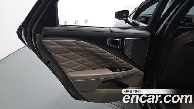 Kia K8 Hybrid Signature 2023 — фото 25