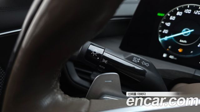 Kia K8 Hybrid Signature 2023 — фото 30