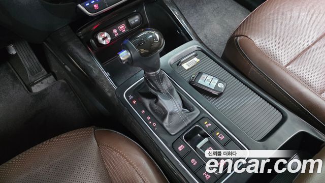 Kia Sorento Diesel 2.0 4WD Noblesse Special 2016 — фото 9