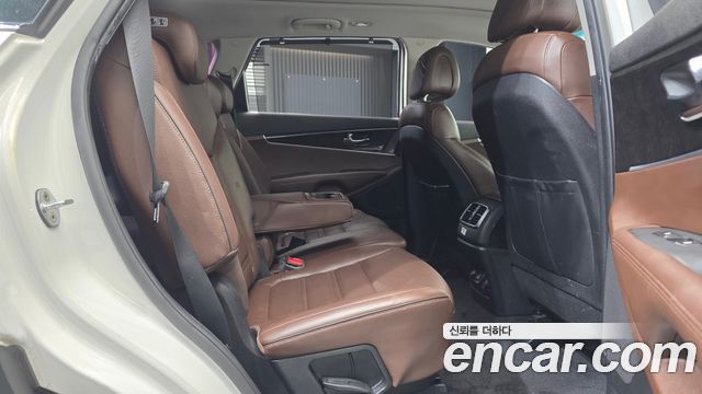 Kia Sorento Diesel 2.0 4WD Noblesse Special 2016 — фото 12