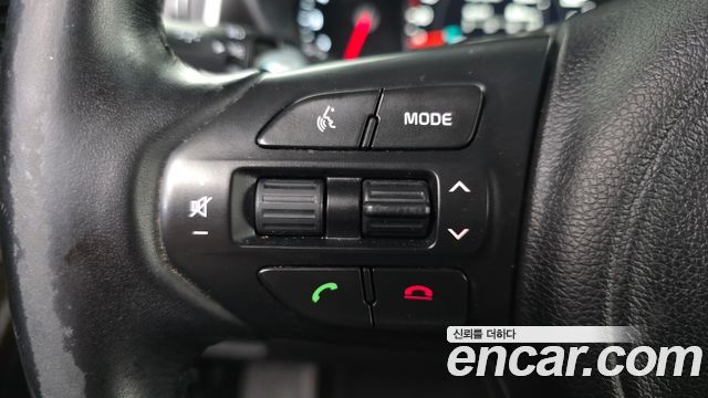Kia Sorento Diesel 2.0 4WD Noblesse Special 2016 — фото 17