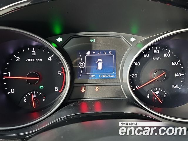 Kia Carnival 11-seater Prestige 2015 — фото 7