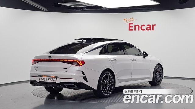Kia K5 (III) 1.6 Turbo Signature 2020 — фото 2
