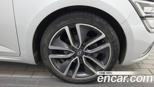 Renault Korea SM6 1.6 TCe RE 2017 — фото 21
