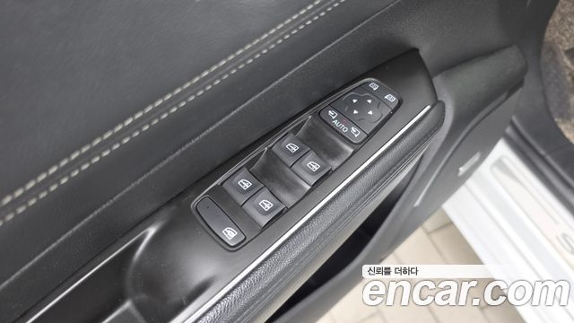 Renault Korea SM6 1.6 TCe RE 2017 — фото 28