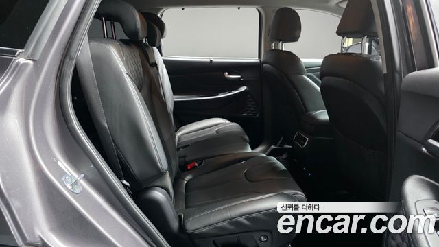 Hyundai Santa Fe Gasoline 2.5T 2WD Prestige 2021 — фото 15