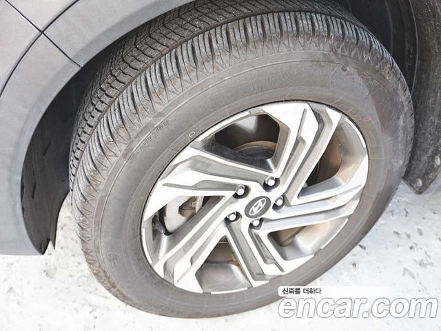 Hyundai Santa Fe Gasoline 2.5T 2WD Prestige 2021 — фото 21