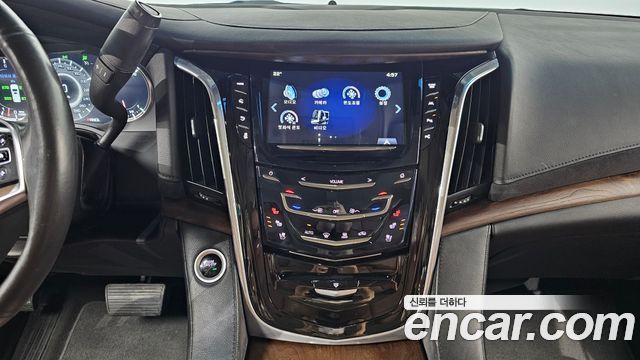Cadillac Escalade 6.2 4th 2019 — фото 15