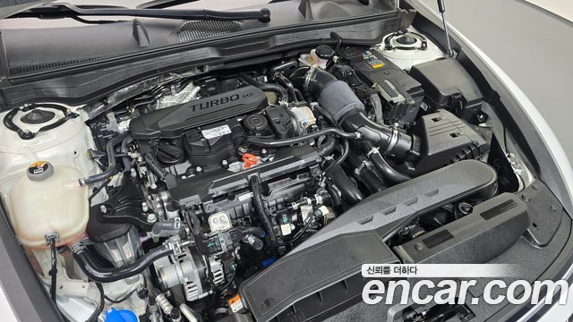 Hyundai Sonata The Edge (DN8) 1.6 Turbo Premium 2024 — фото 6