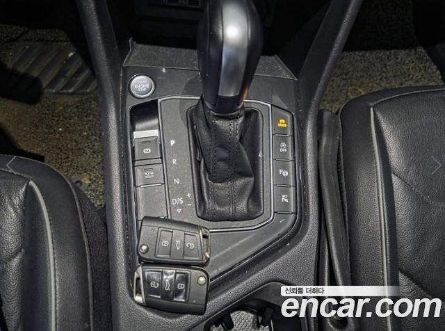Volkswagen Tiguan Allspace 2.0 TDI Prestige 2020 — фото 9