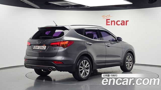 Hyundai Santa Fe (DM) Diesel(e-VGT) 2.0 2WD Premium 2015 — фото 2