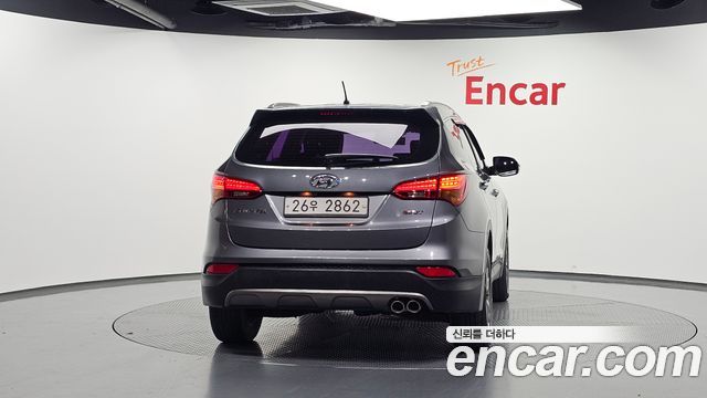 Hyundai Santa Fe (DM) Diesel(e-VGT) 2.0 2WD Premium 2015 — фото 4