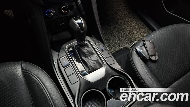 Hyundai Santa Fe (DM) Diesel(e-VGT) 2.0 2WD Premium 2015 — фото 9