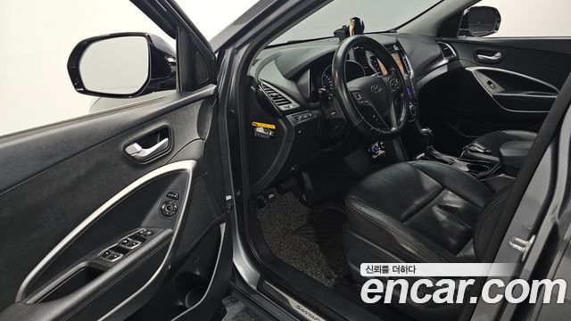 Hyundai Santa Fe (DM) Diesel(e-VGT) 2.0 2WD Premium 2015 — фото 11