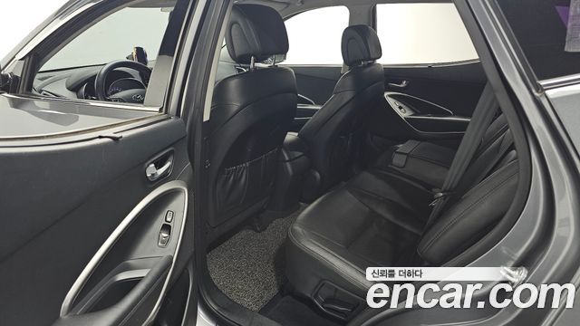 Hyundai Santa Fe (DM) Diesel(e-VGT) 2.0 2WD Premium 2015 — фото 12