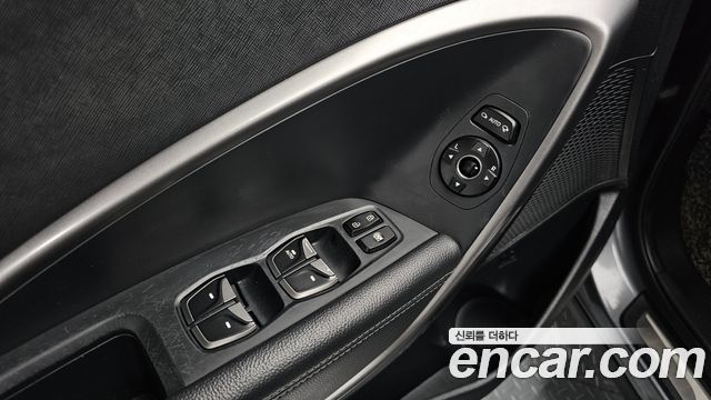 Hyundai Santa Fe (DM) Diesel(e-VGT) 2.0 2WD Premium 2015 — фото 17