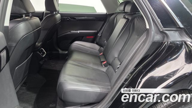 Hyundai Grandeur (GN7) 2,5 Gasoline 2WD Premium 2023 — фото 11