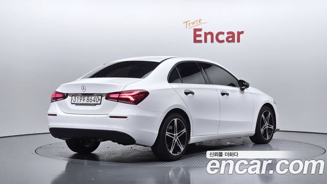 Mercedes-Benz A-Class (W177) A250 4MATIC Sedan 2020 — фото 2