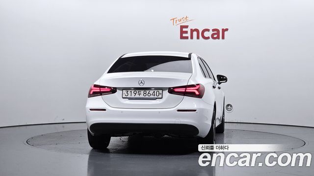 Mercedes-Benz A-Class (W177) A250 4MATIC Sedan 2020 — фото 4