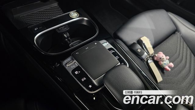 Mercedes-Benz A-Class (W177) A250 4MATIC Sedan 2020 — фото 19