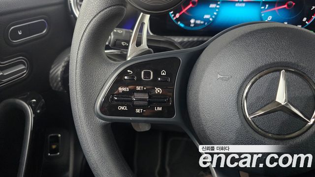 Mercedes-Benz A-Class (W177) A250 4MATIC Sedan 2020 — фото 29