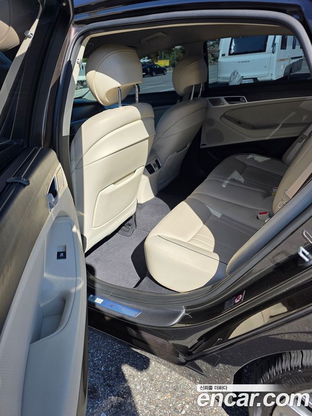 Genesis G80 3.8 GDI Prestige 2017 — фото 11