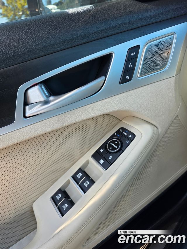 Genesis G80 3.8 GDI Prestige 2017 — фото 13