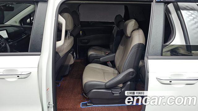 Kia Carnival (IV) Diesel 9-Seater Prestige 2025 — фото 12