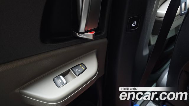 Kia Carnival (IV) Diesel 9-Seater Prestige 2025 — фото 33