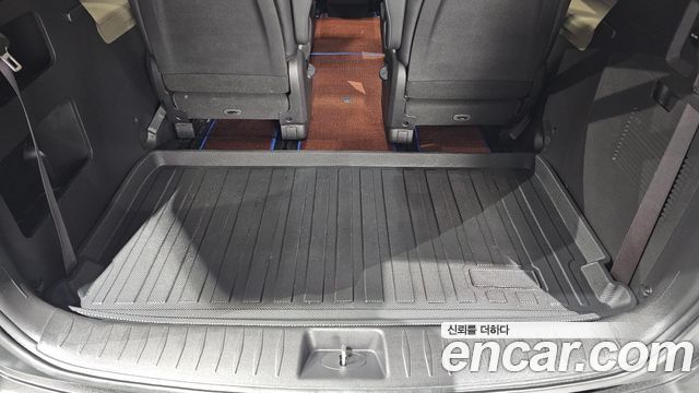 Kia Carnival (IV) Diesel 9-Seater Prestige 2025 — фото 37