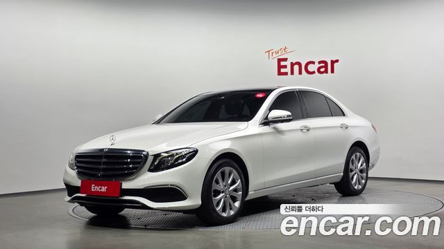 Mercedes-Benz E-Class (W213) E300 4MATIC Exclusive