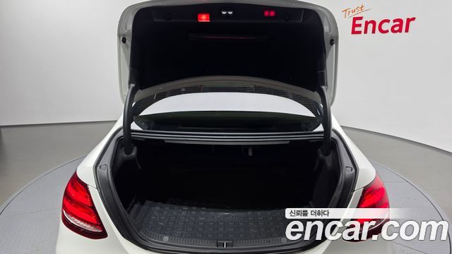 Mercedes-Benz E-Class (W213) E300 4MATIC Exclusive 2017 — фото 20