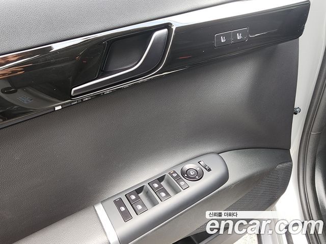 Hyundai Grandeur (GN7) 3.5 LPG 2WD (Taxi) Deluxe 2025 — фото 17