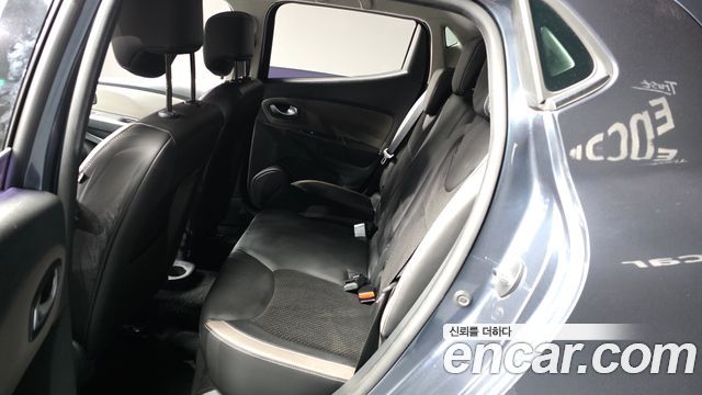Renault Korea Clio Intens 2018 — фото 32