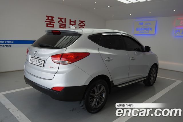 Hyundai Tucson ix Diesel(e-VGT) 2WD Smart special 2014 — фото 4