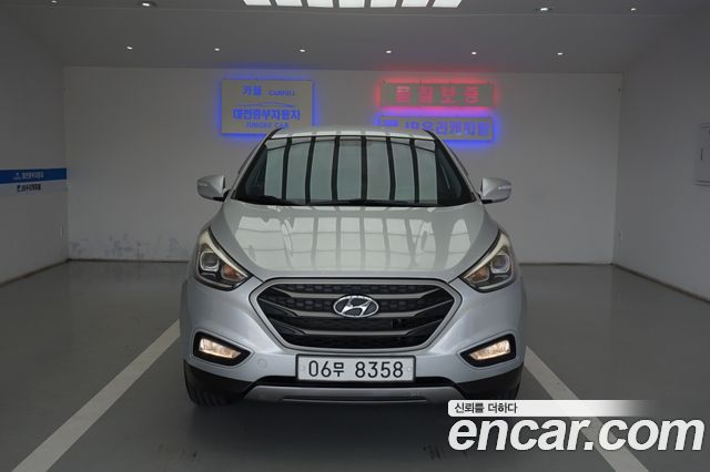 Hyundai Tucson ix Diesel(e-VGT) 2WD Smart special 2014 — фото 15