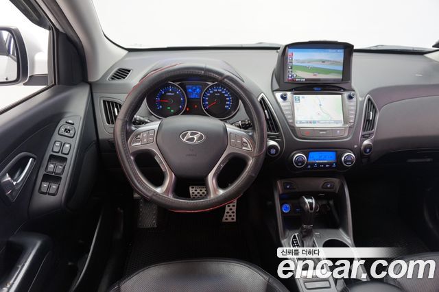 Hyundai Tucson ix Diesel(e-VGT) 2WD Smart special 2014 — фото 19