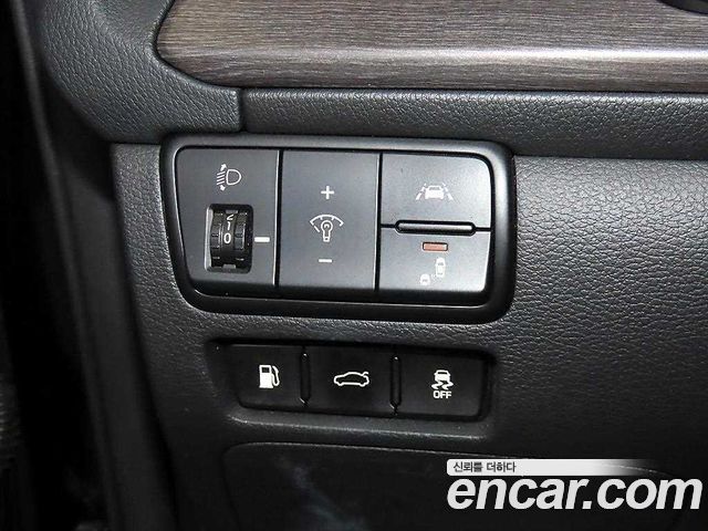 Kia K7 Premier 2.5 GDI Noblesse 2020 — фото 18